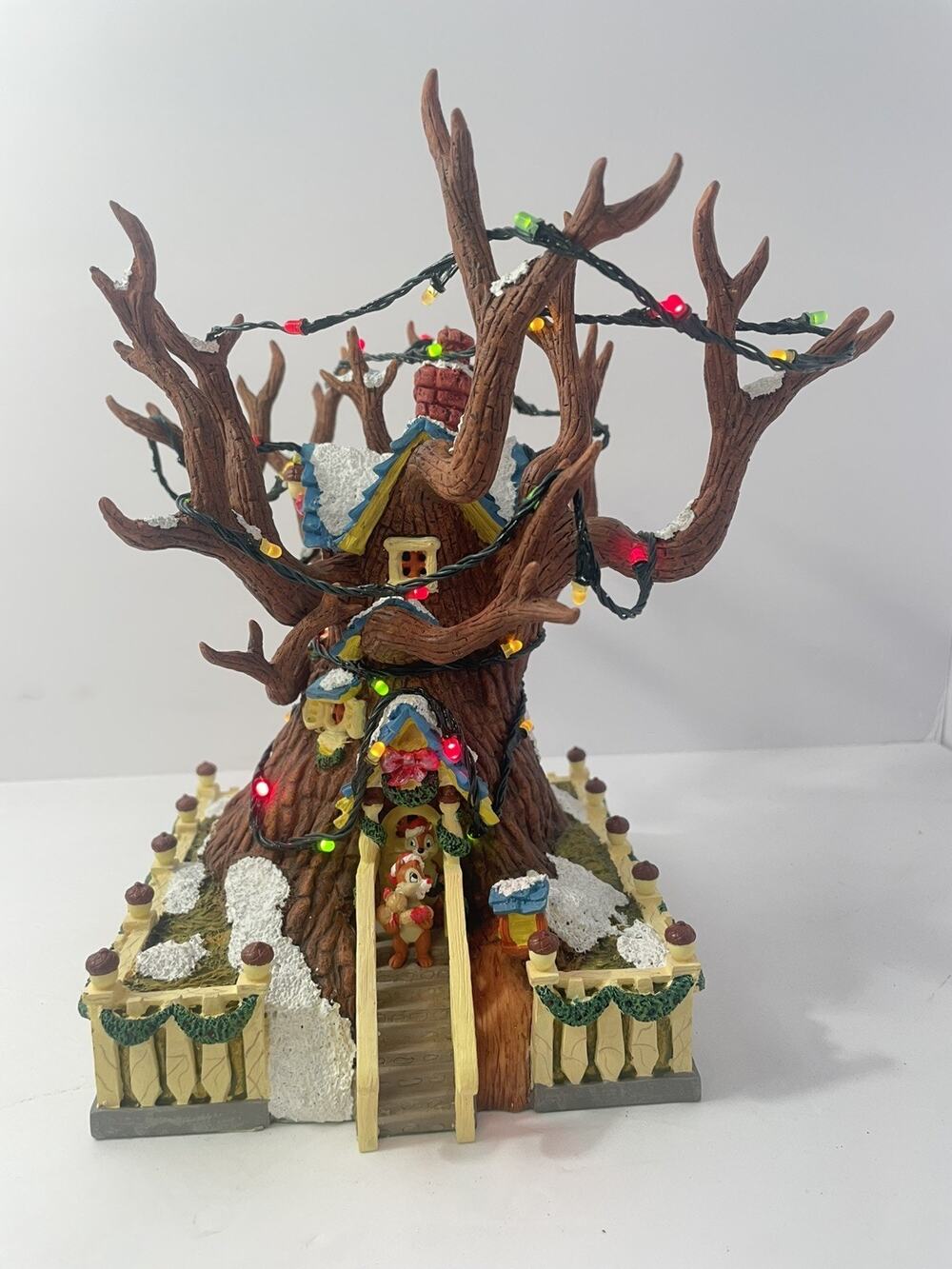 Disney Treehouse Lighted Figurine Christmas Village Toontown Chip &Dale w/ Box